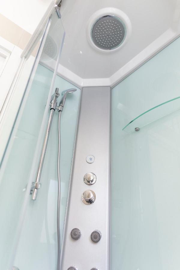 B&B Ninfea Luxury 萨莱诺 外观 照片